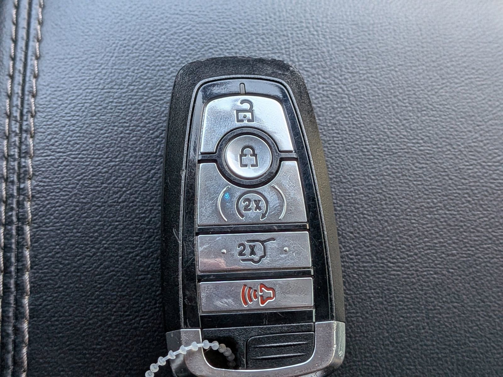 Certified 2023 Ford Explorer Limited image 31