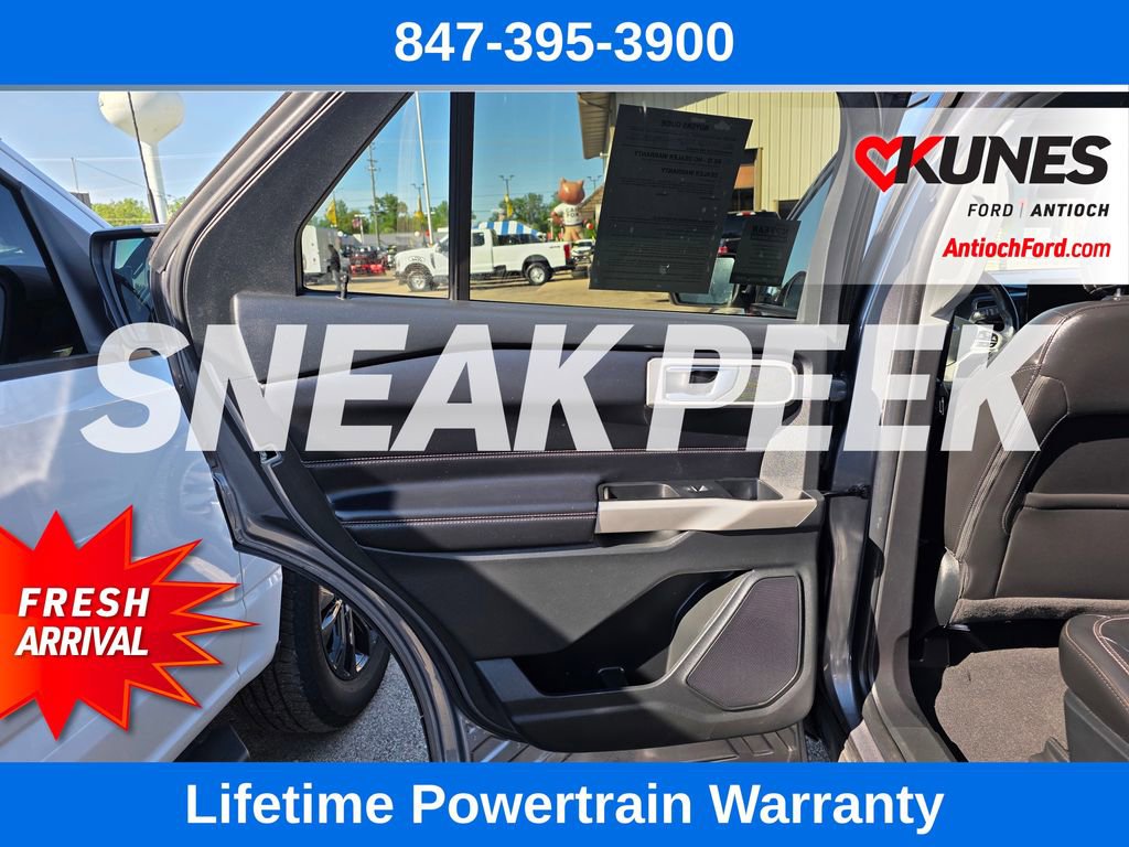 Certified 2022 Ford Explorer XLT w/ Equipment Group 202A AWD/4WD image 21