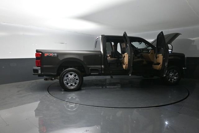 Certified 2025 Ford F250 Lariat w/ Lariat Ultimate Package AWD/4WD image 43
