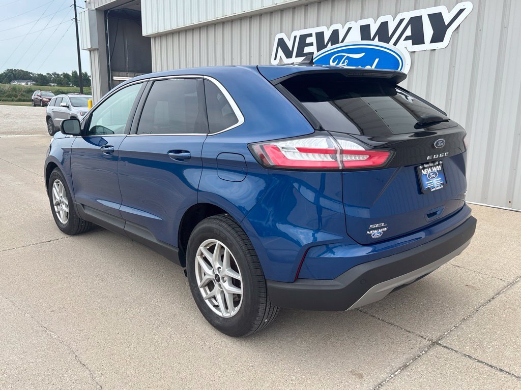 Certified 2023 Ford Edge SEL w/ Convenience Package AWD/4WD image 7