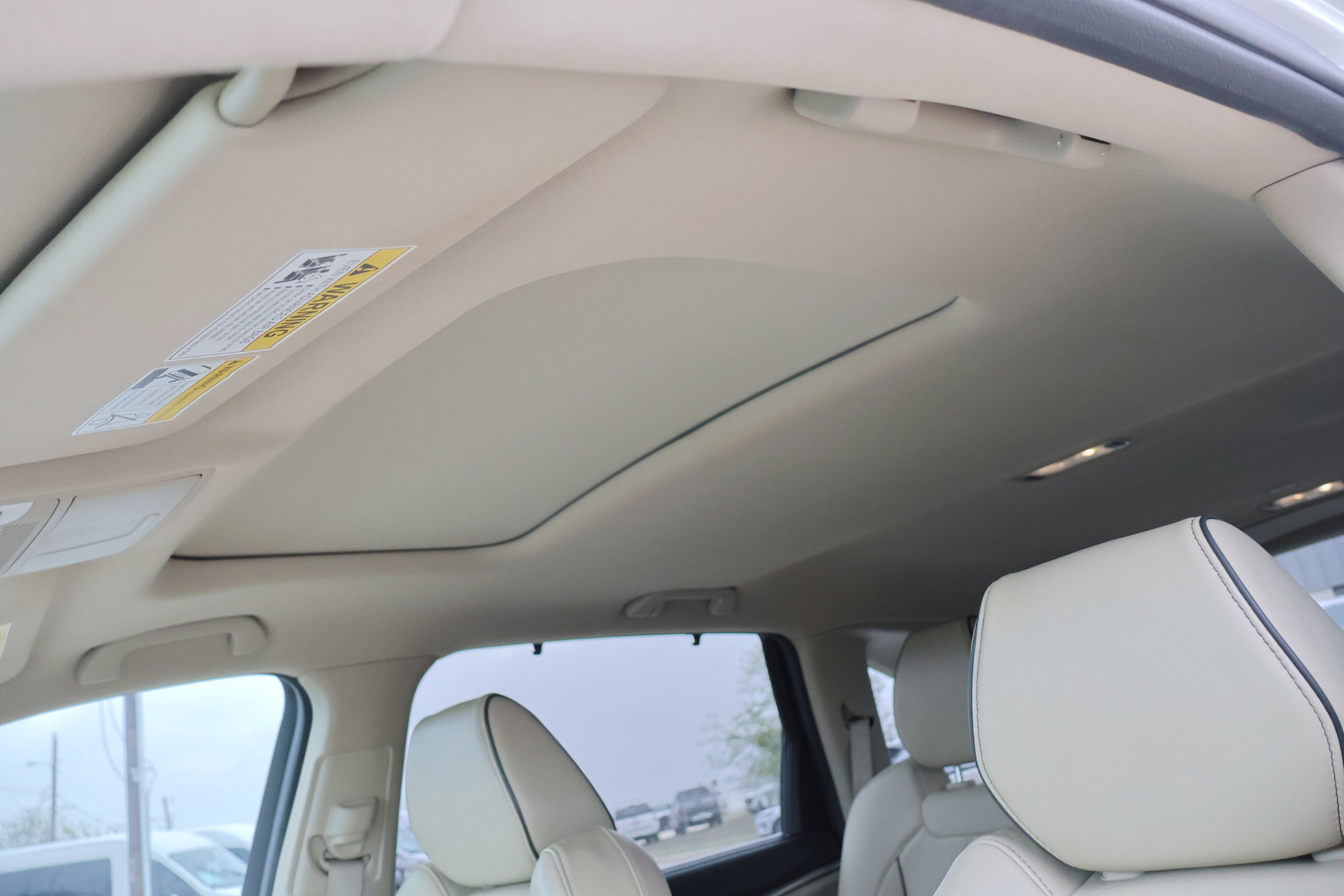 Used 2017 Acura MDX FWD w/ Advance Package image 16