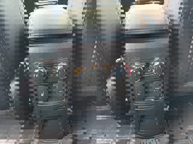 Certified 2022 Ford Explorer XLT w/ Equipment Group 202A image 27