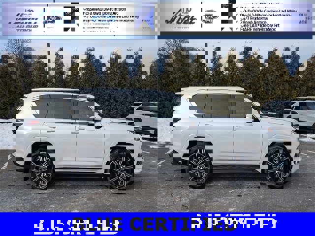 Used 2025 Lexus LX 600 4WD w/ Luxury Package image 6