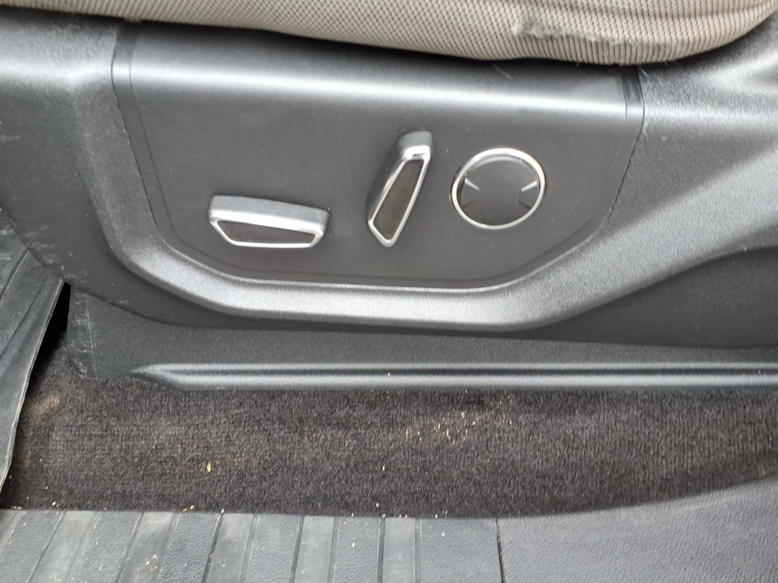 Certified 2018 Ford F150 XLT w/ Equipment Group 302A Luxury image 12