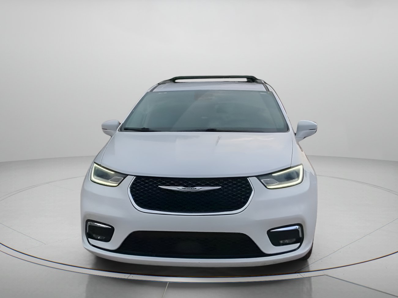 Used 2022 Chrysler Pacifica Touring-L FWD image 8