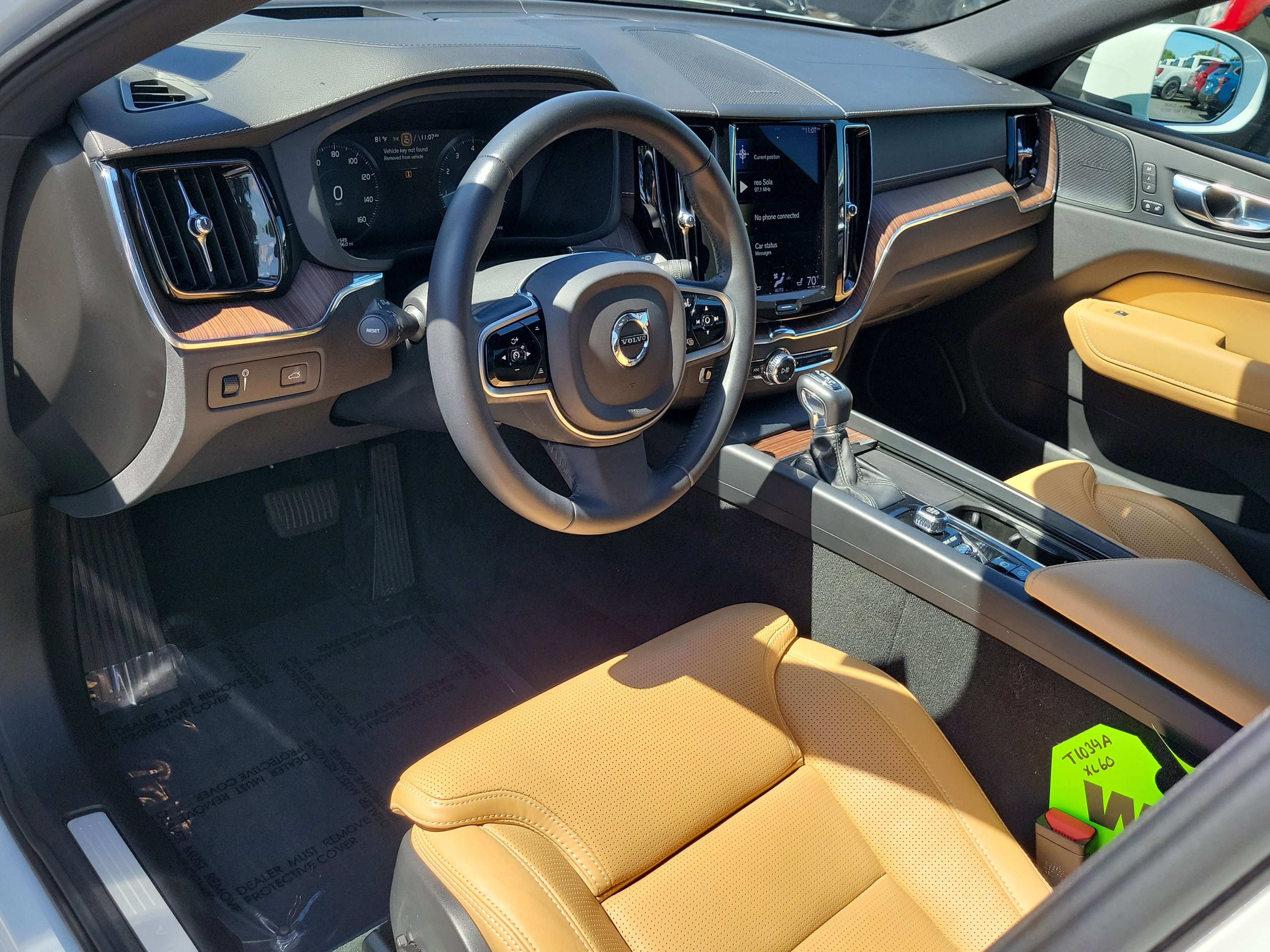Used 2021 Volvo XC60 T5 Inscription FWD image 23