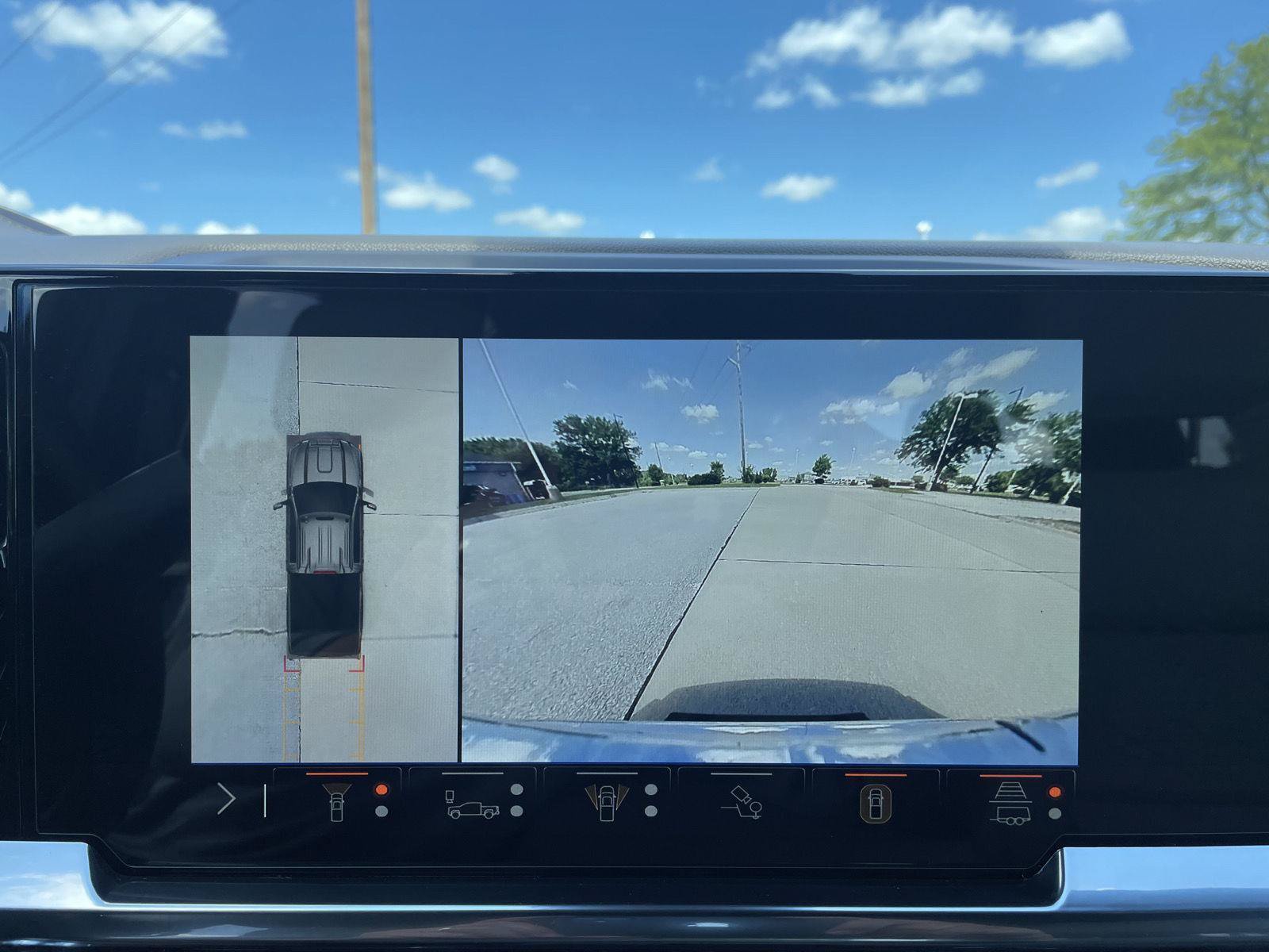 Used 2024 GMC Sierra 2500 SLT w/ SLT Premium Package AWD/4WD image 25