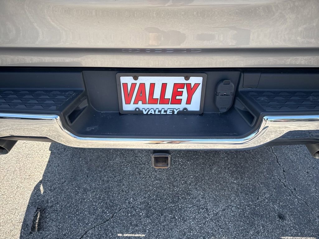 Used 2021 RAM 1500 Laramie AWD/4WD image 48