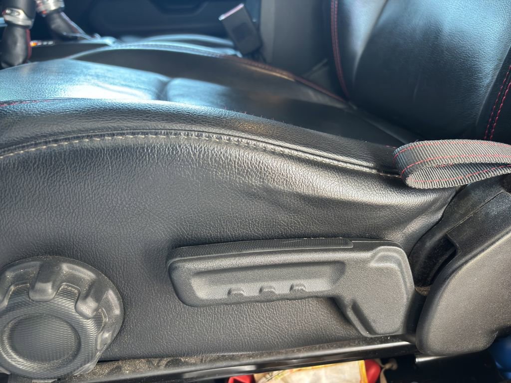 Used 2019 Jeep Wrangler Unlimited Rubicon AWD/4WD image 14