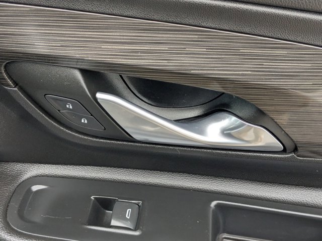 Used 2022 GMC Terrain SLE w/ Driver Convenience Package image 36