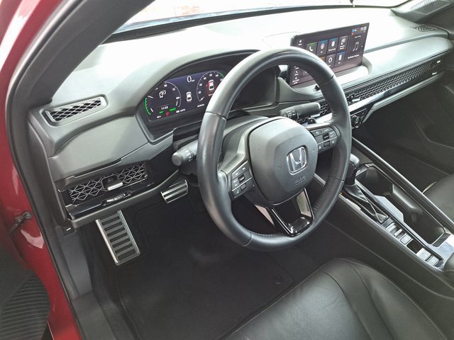 Used 2023 Honda Accord Sport image 7