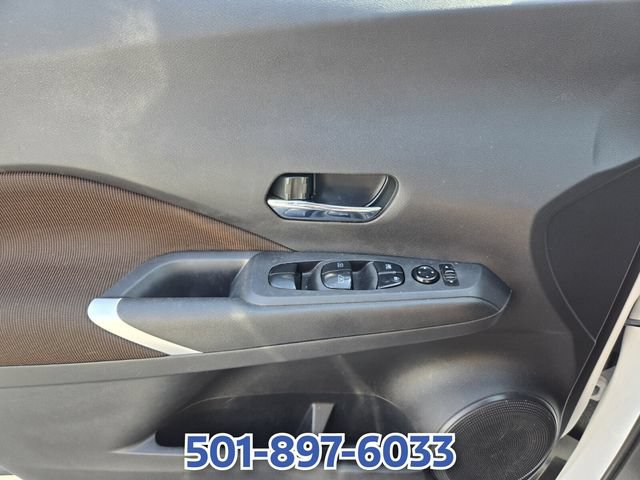 Used 2024 Nissan Kicks SR FWD image 30