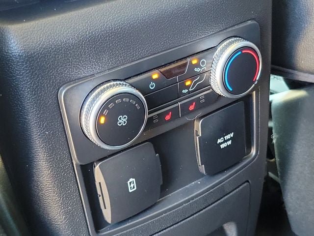 Certified 2022 Ford Explorer Limited w/ Equipment Group 301A AWD/4WD image 32