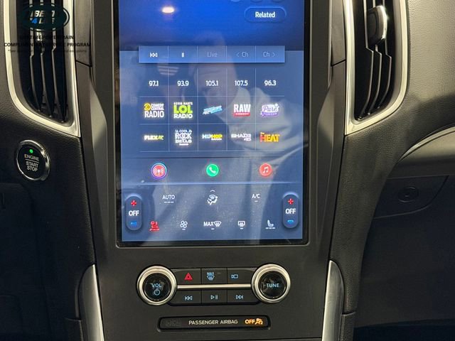 Certified 2024 Ford Edge Titanium AWD/4WD image 23