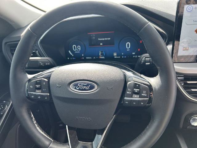 Certified 2024 Ford Escape Platinum w/ Premium Technology Package AWD/4WD image 12