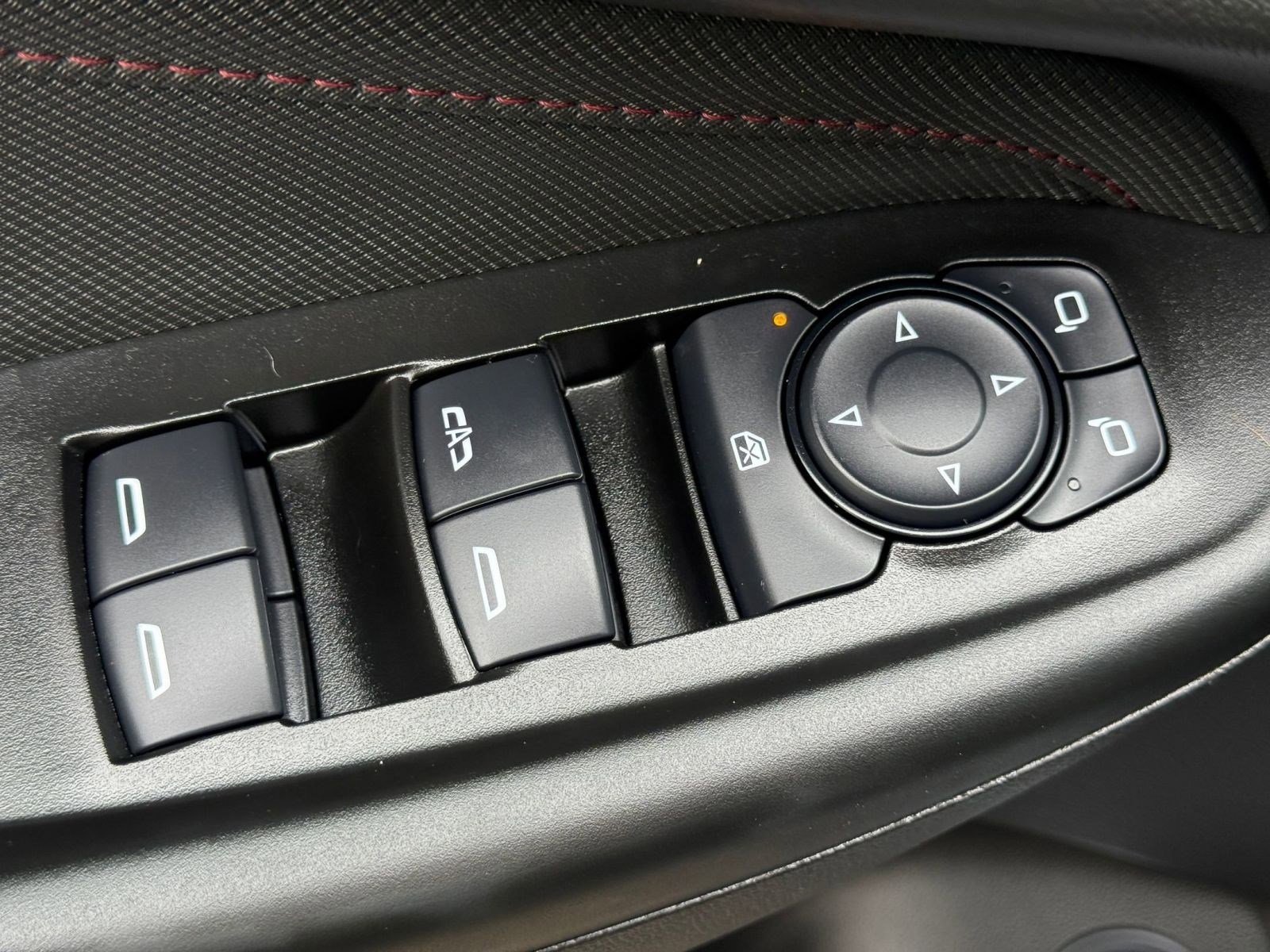 Used 2021 Chevrolet TrailBlazer RS w/ Sun and Liftgate Package image 20