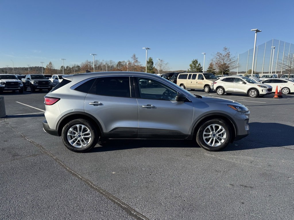 Certified 2022 Ford Escape SE w/ Convenience Package image 9