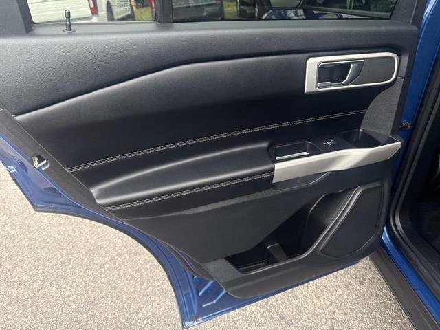 Certified 2022 Ford Explorer XLT image 18