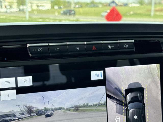 Certified 2023 Ford F150 Raptor w/ Raptor Carbon Fiber Package image 26