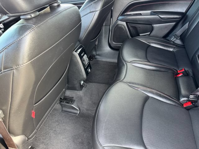 Used 2025 Jeep Compass Trailhawk AWD/4WD image 17