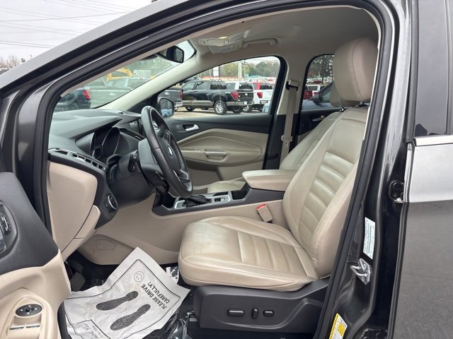 Certified 2017 Ford Escape Titanium w/ Equipment Group 301A image 12