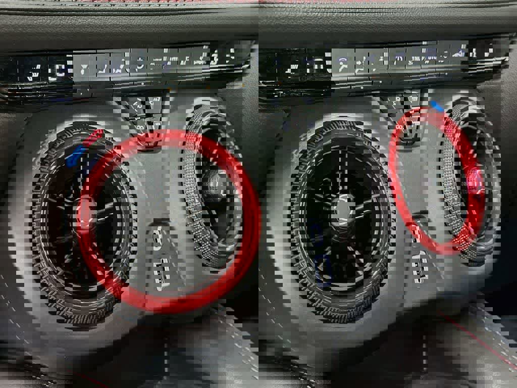 Used 2025 Chevrolet Blazer RS image 21