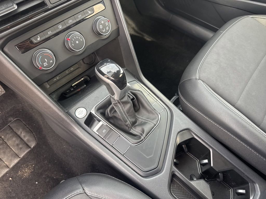 Used 2022 Volkswagen Taos SE image 17