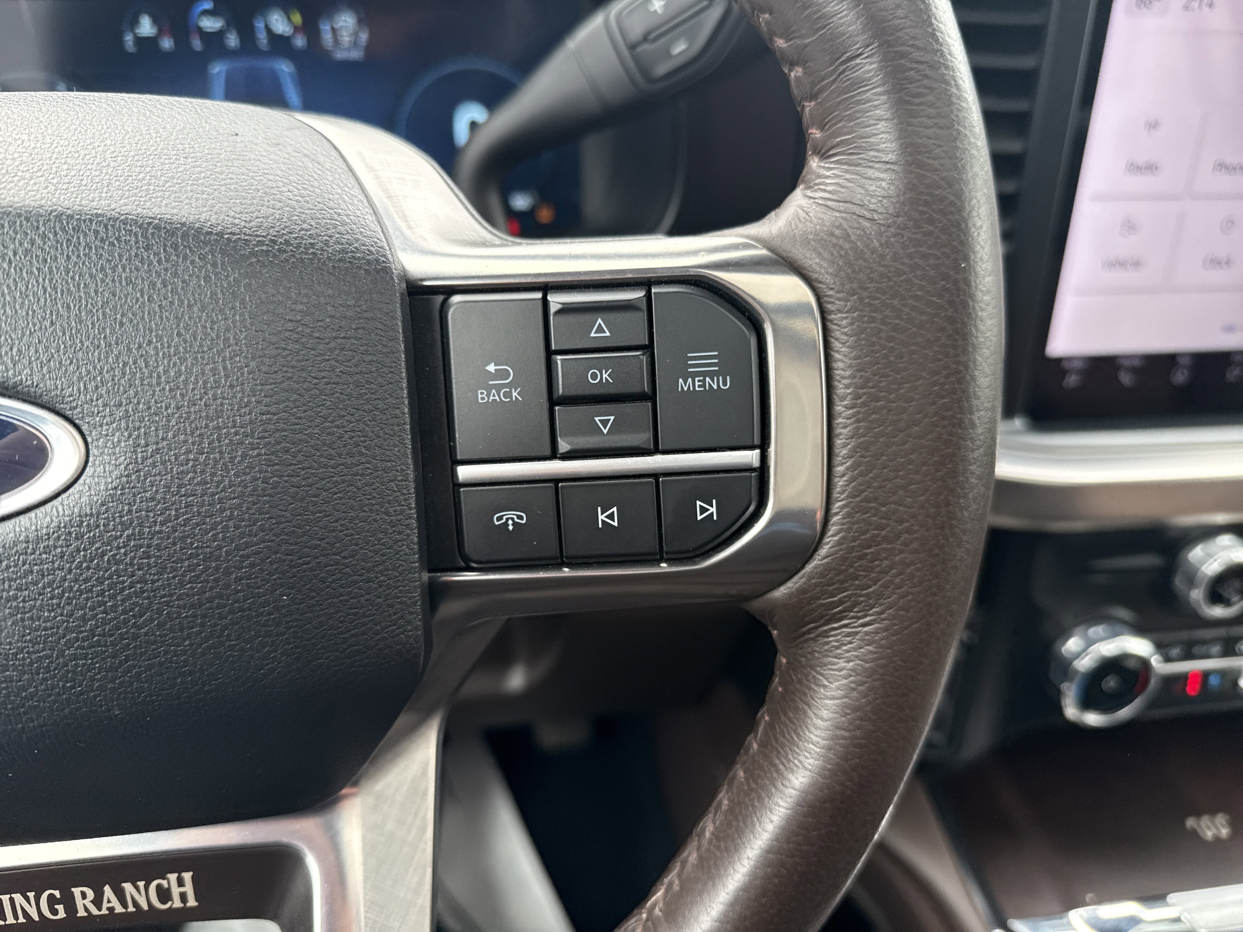 Certified 2024 Ford F350 King Ranch AWD/4WD image 28