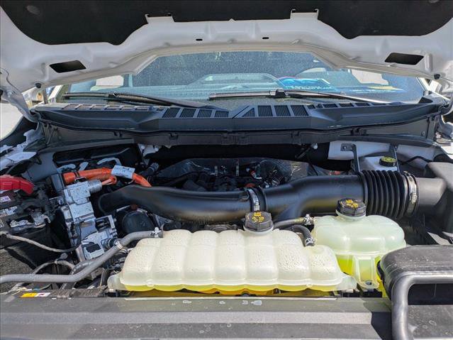 Certified 2025 Ford F150 Lariat w/ Equipment Group 501A Mid image 20