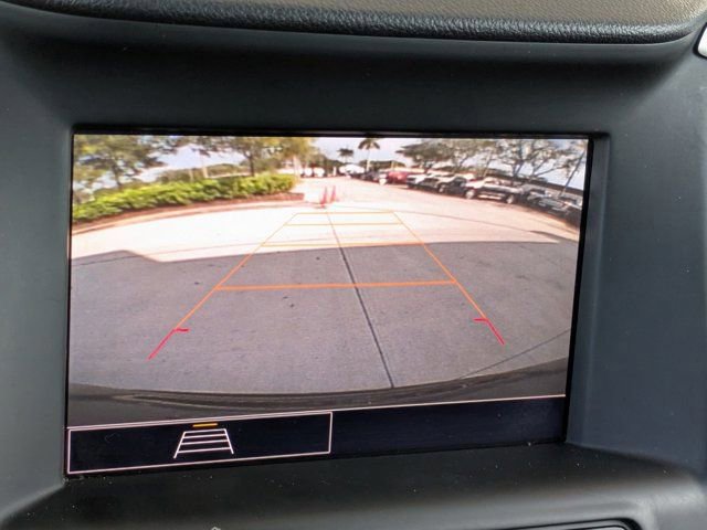 Used 2024 GMC Terrain SLE image 25