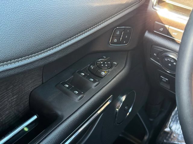 Certified 2019 Ford Expedition Limited w/ Equipment Group 302A AWD/4WD image 40
