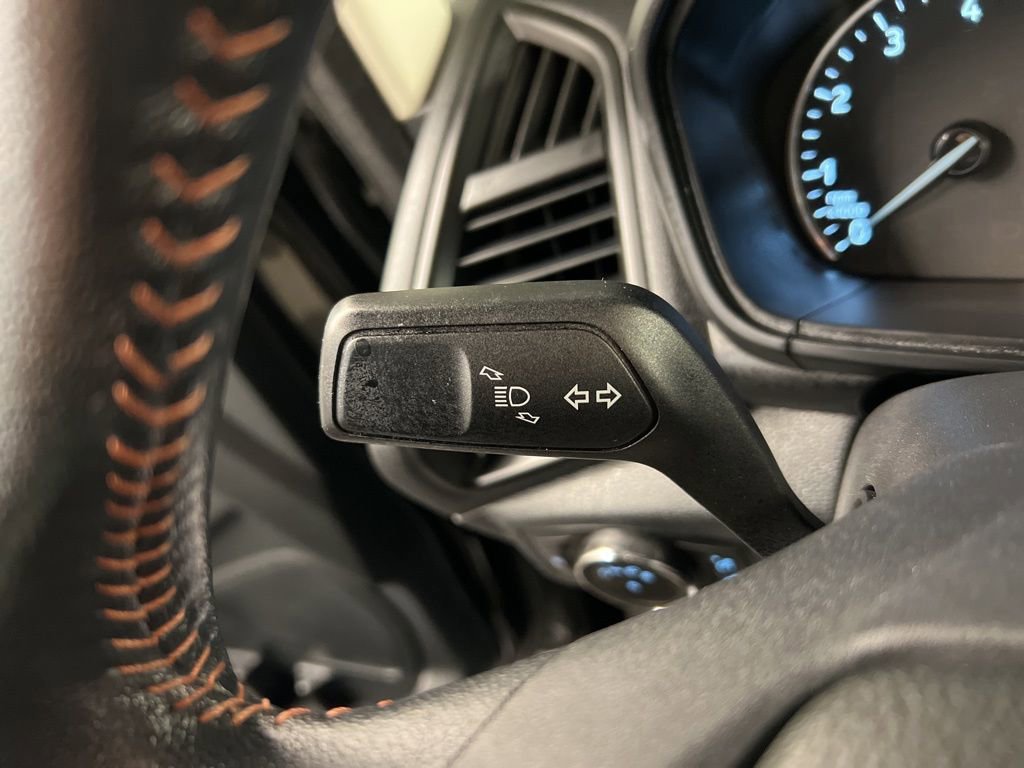 Certified 2022 Ford EcoSport SE w/ SE Appearance Package image 22