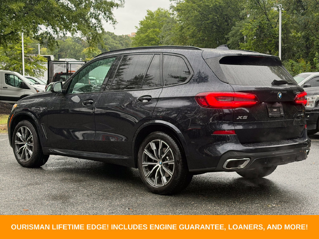 Used 2022 BMW X5 xDrive40i w/ M Sport Package AWD/4WD image 4