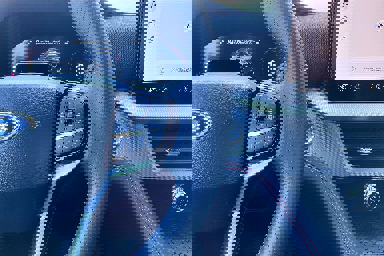 Certified 2025 Ford Explorer ST-Line w/ Premium Package image 26