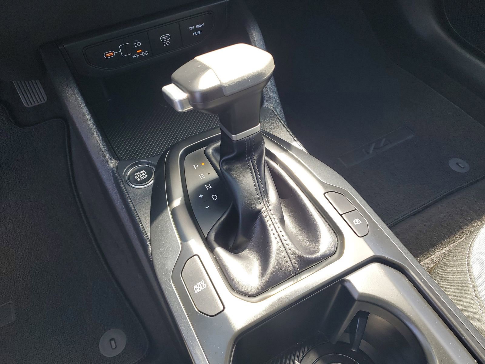 Used 2025 Kia K4 LX image 25