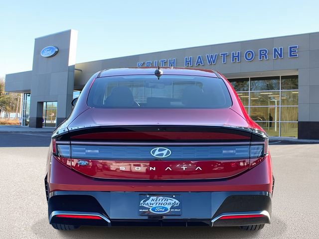 Used 2024 Hyundai Sonata SEL image 3