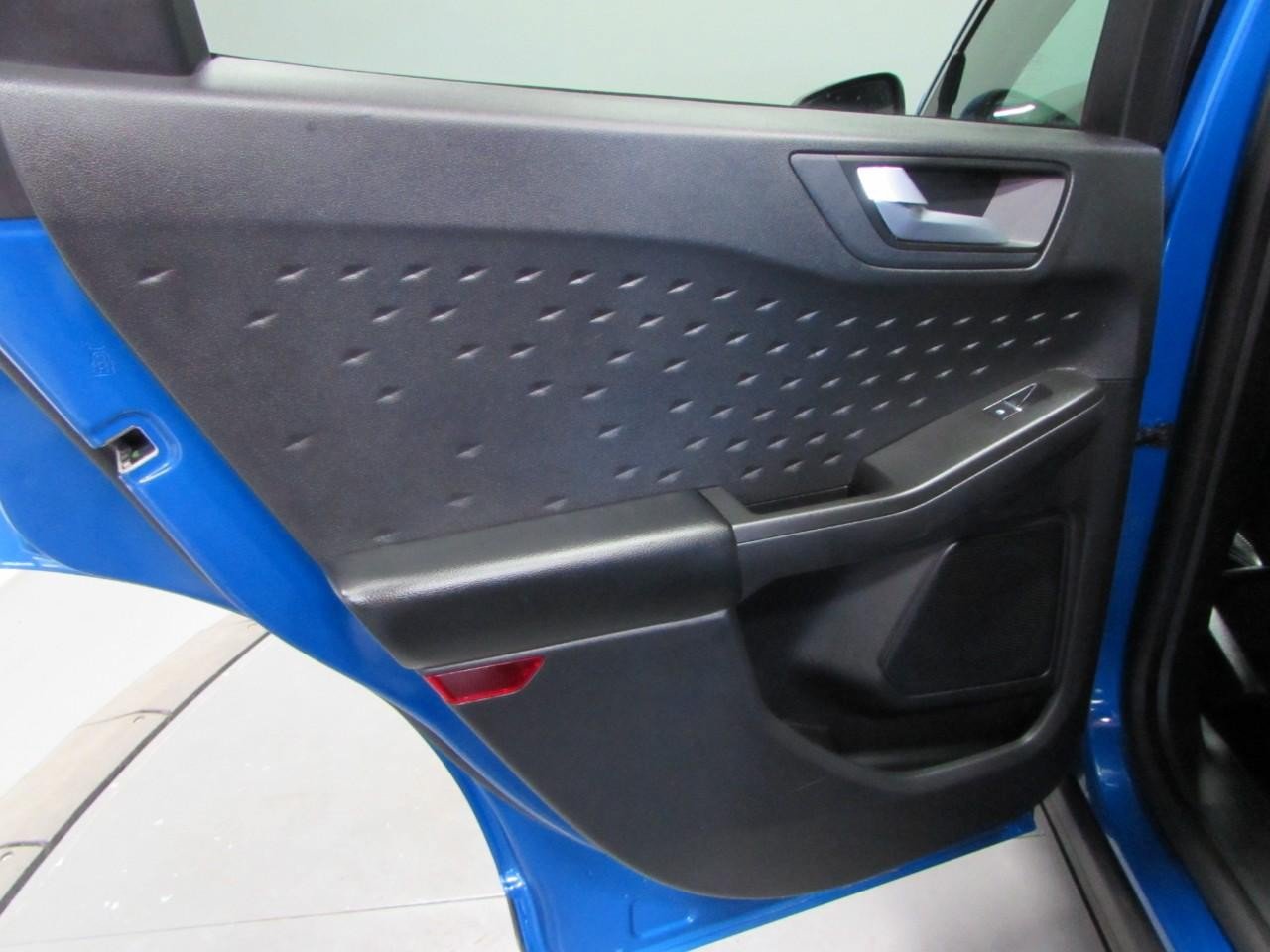 Certified 2020 Ford Escape SEL FWD image 14