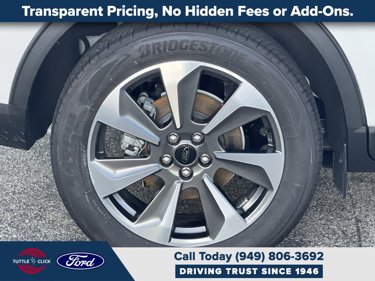 Certified 2024 Ford Escape Platinum w/ Class II Trailer Tow Package image 11