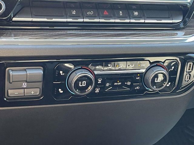 Used 2024 Chevrolet Silverado 2500 LT w/ Convenience Package image 27