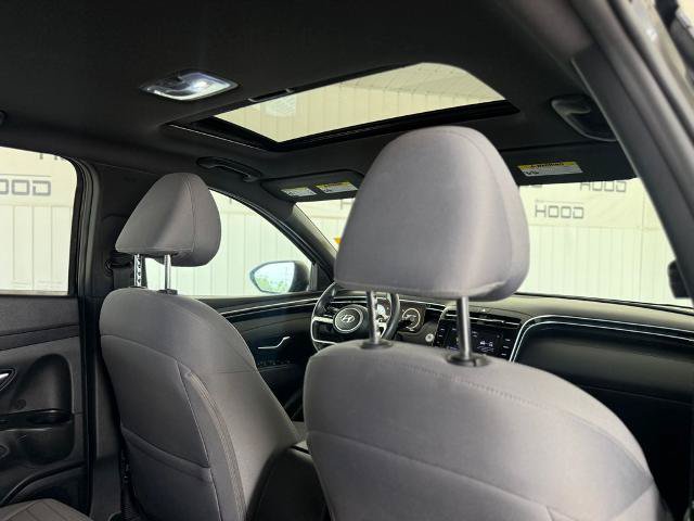 Used 2022 Hyundai Santa Cruz SEL Premium w/ Cargo Package AWD/4WD image 11