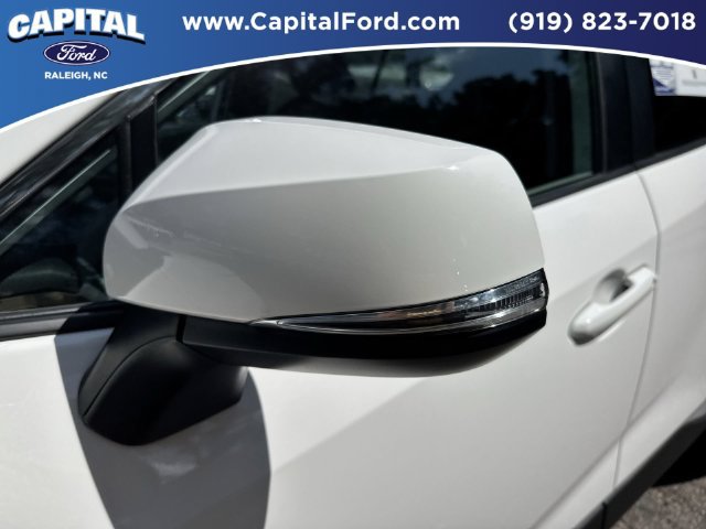 Used 2023 Toyota RAV4 XLE w/ Convenience Package AWD/4WD image 12