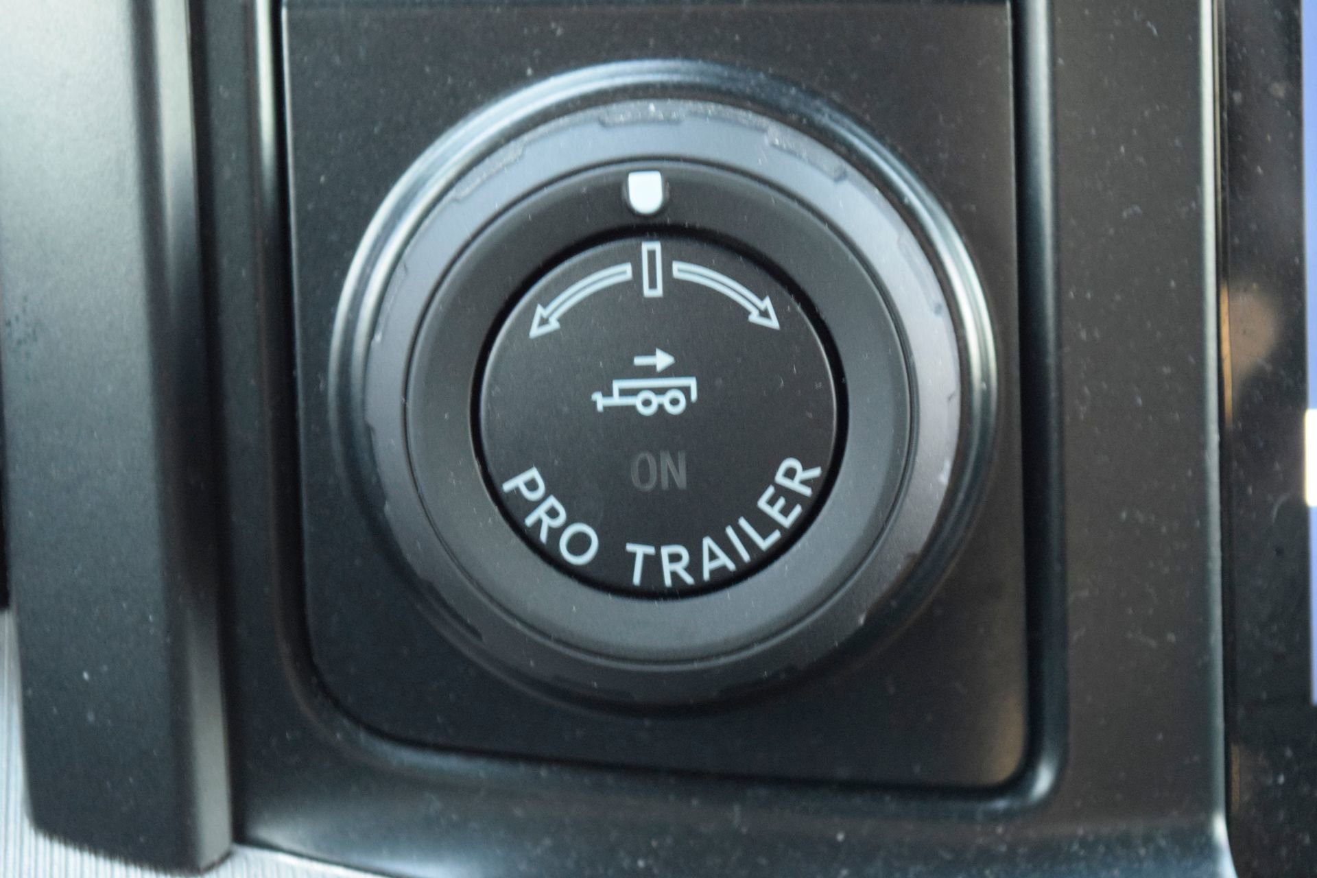 Certified 2023 Ford F150 Raptor w/ Raptor 37 Performance Package AWD/4WD image 16