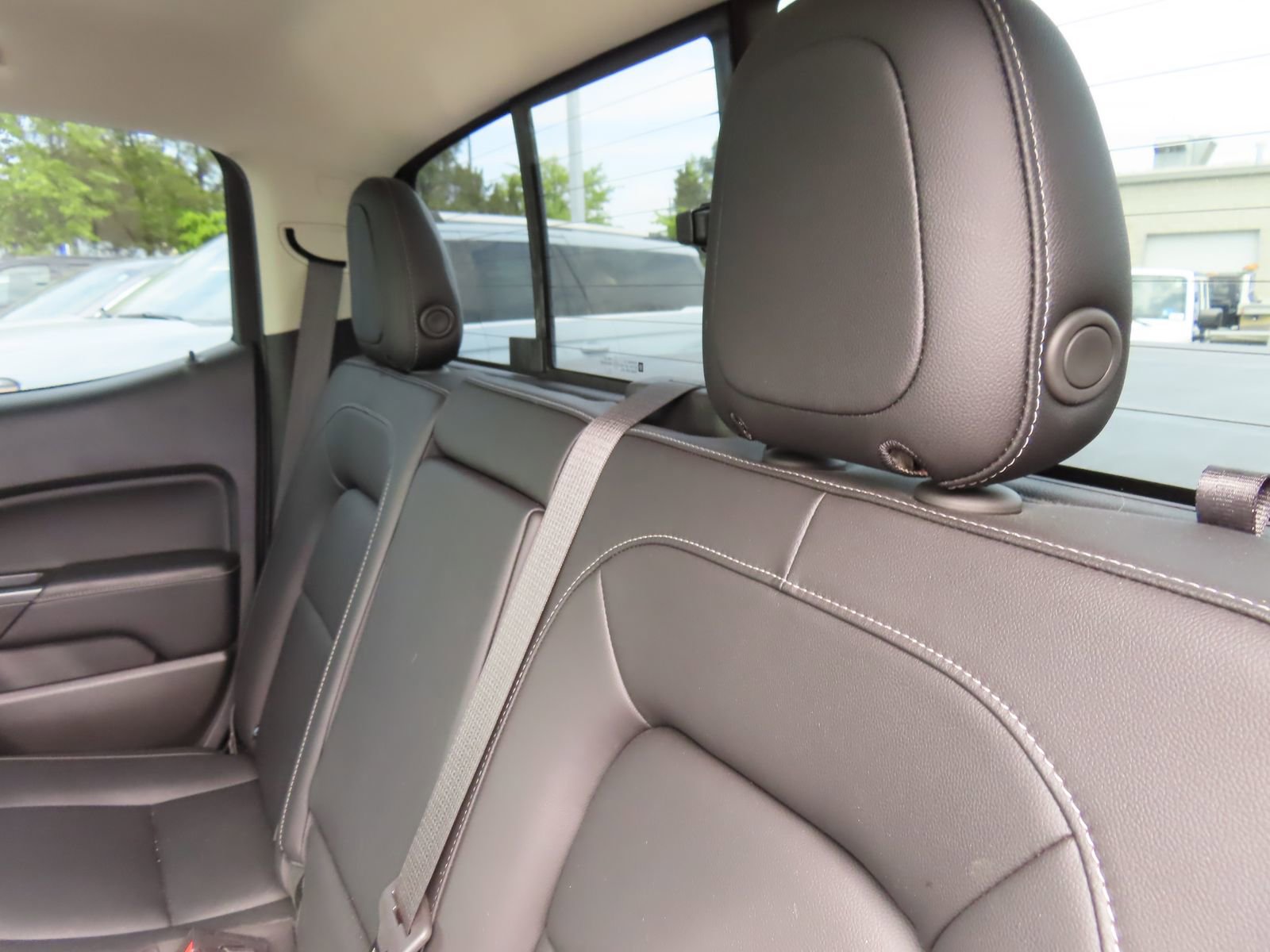 Used 2022 GMC Canyon Elevation w/ Elevation Premium Package AWD/4WD image 29