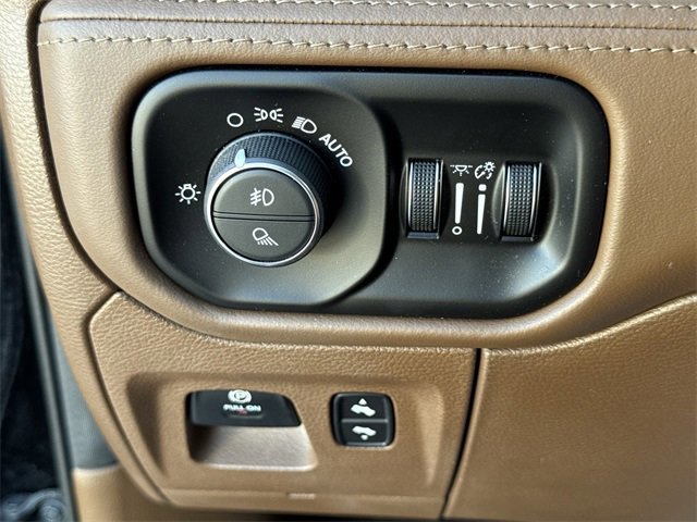 Used 2021 RAM 1500 Limited image 25