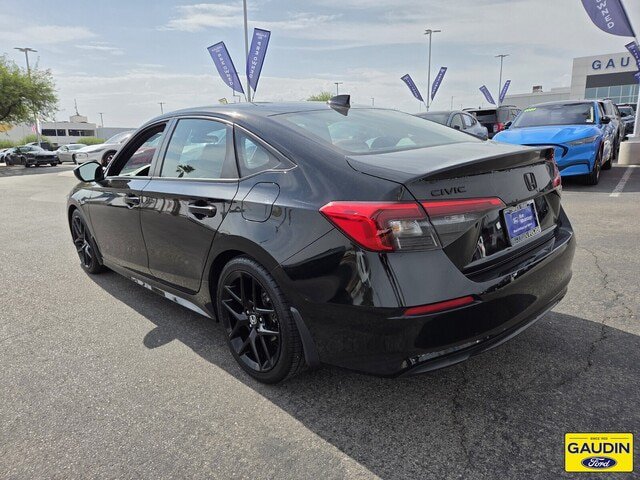 Used 2023 Honda Civic Sport image 5