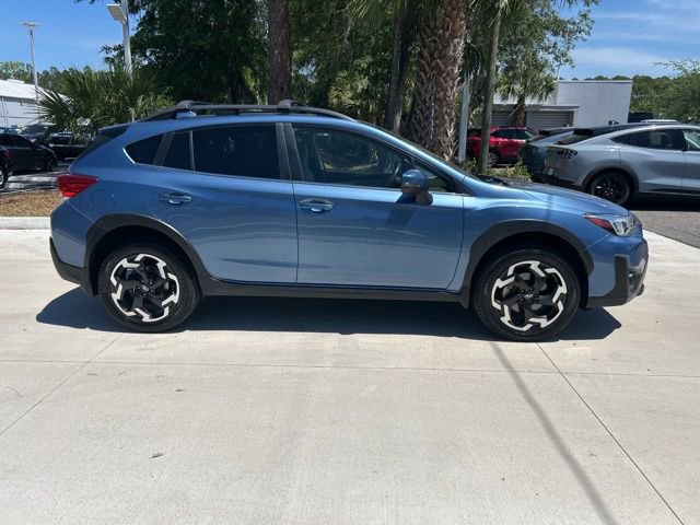 Used 2021 Subaru Crosstrek 2.5i Limited w/ Moonroof Package 1 AWD/4WD image 3