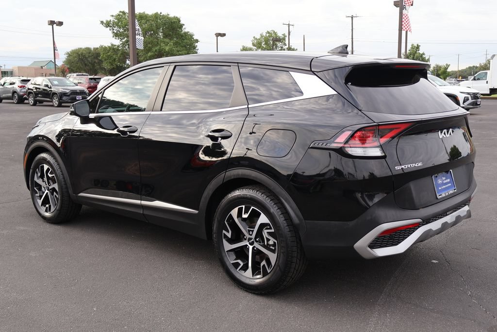 Used 2023 Kia Sportage EX FWD image 17