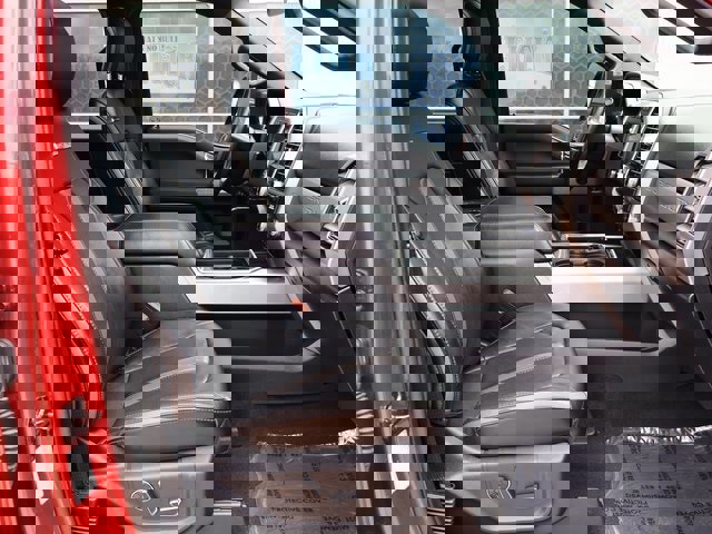 Certified 2020 Ford F450 Platinum w/ FX4 Off-Road Package image 18