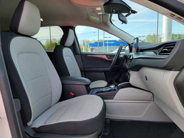 Certified 2023 Ford Escape Active AWD/4WD image 24
