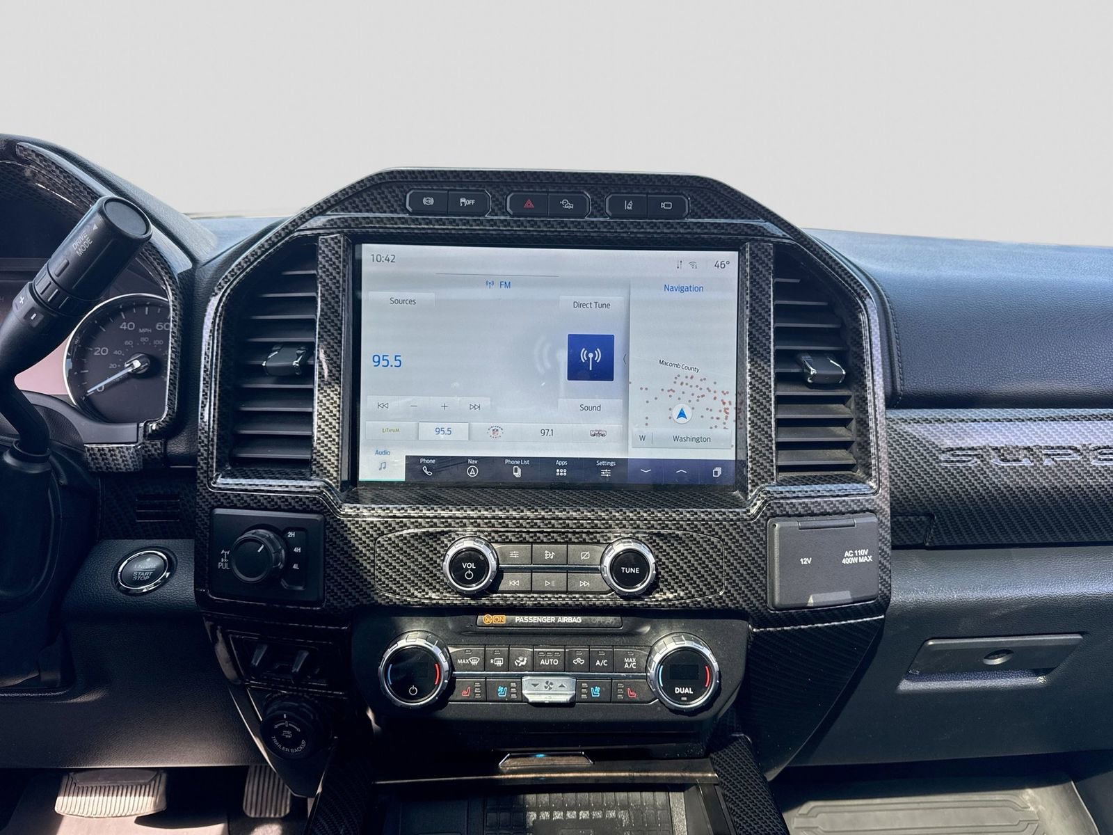 Certified 2022 Ford F250 Lariat w/ Tremor Off-Road Package AWD/4WD image 35